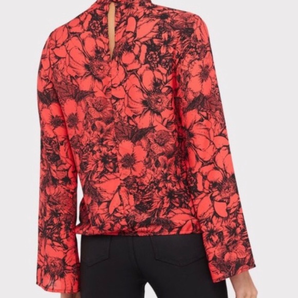 Blouse - Picture 2 of 7